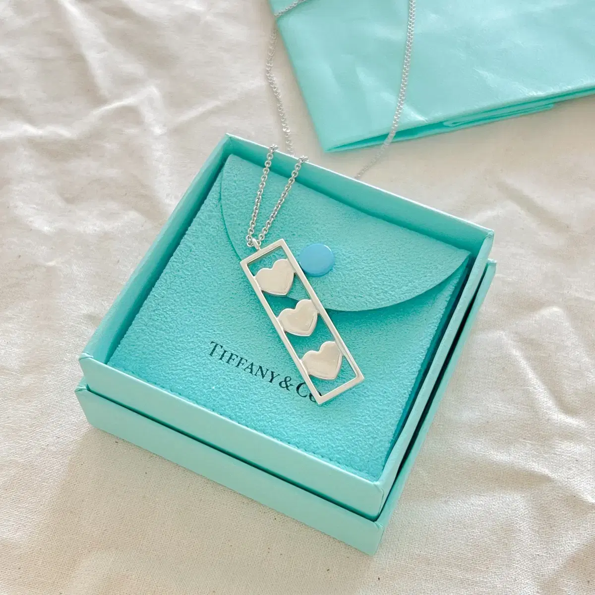 티파니 앤코 트리플 하트바 925실버 목걸이 Tiffany & Co. s